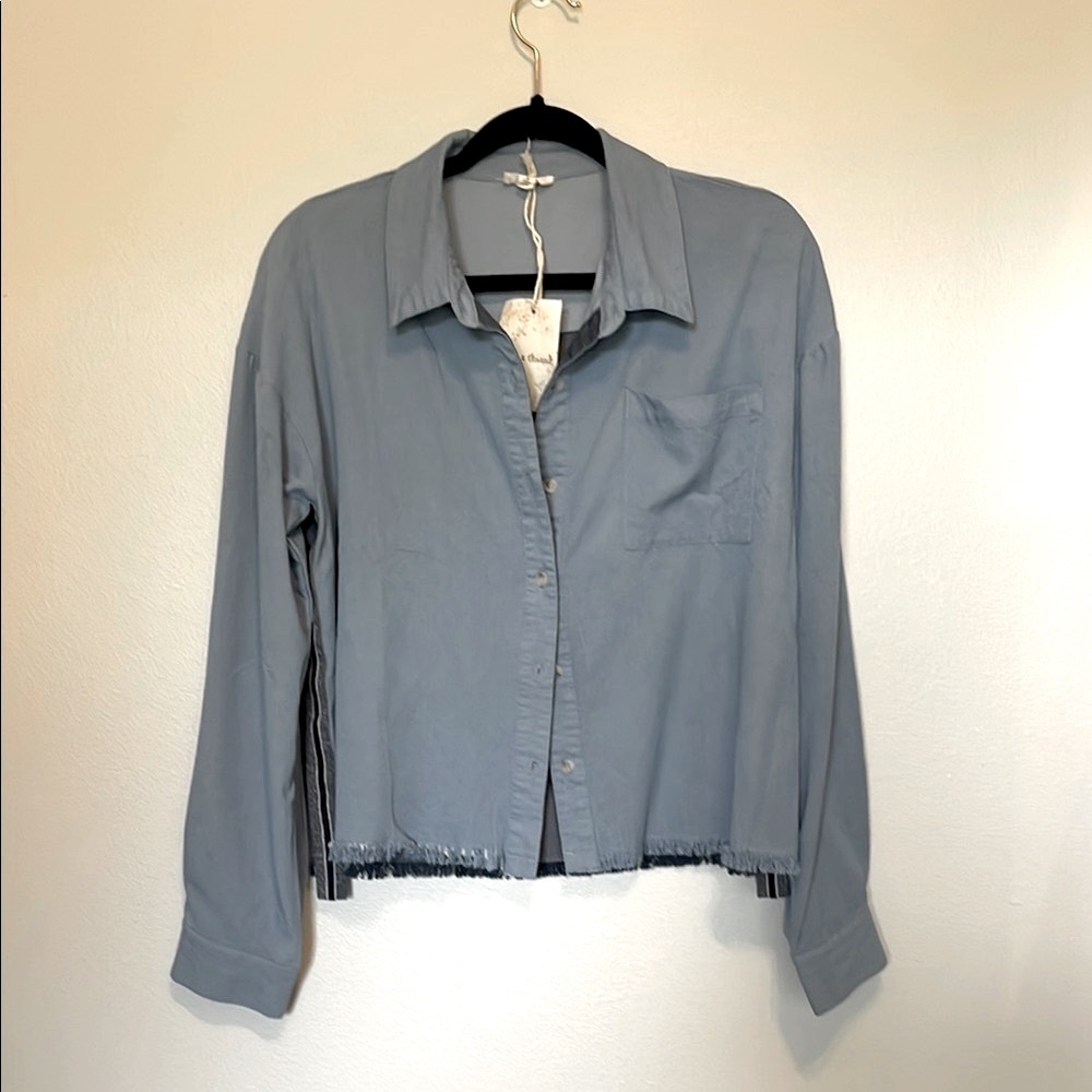 Hem & Thread Blue Colorblock Button Down Shirt Raw Hem Distressed Chambray